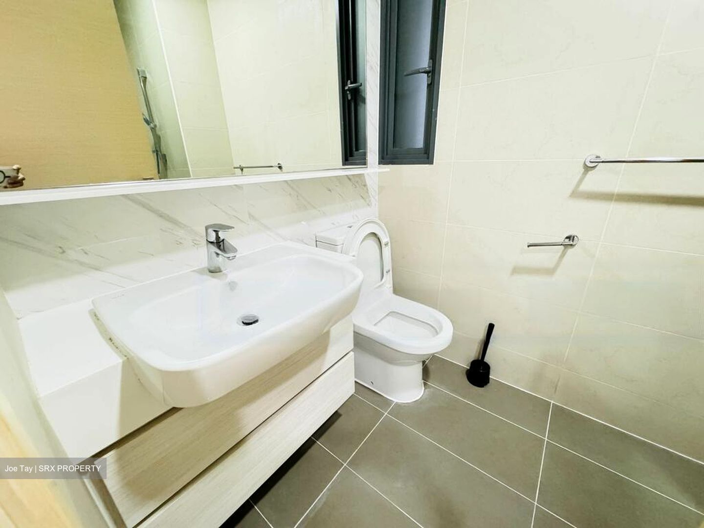 The Luxurie (D19), Condominium #467568511